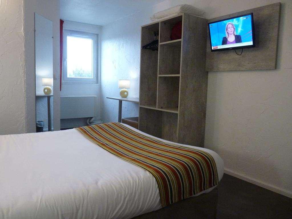 Brit Hotel Bosquet Carcassonne Cite Room photo