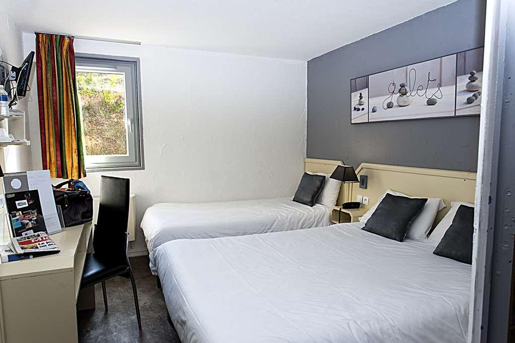 Brit Hotel Bosquet Carcassonne Cite Room photo