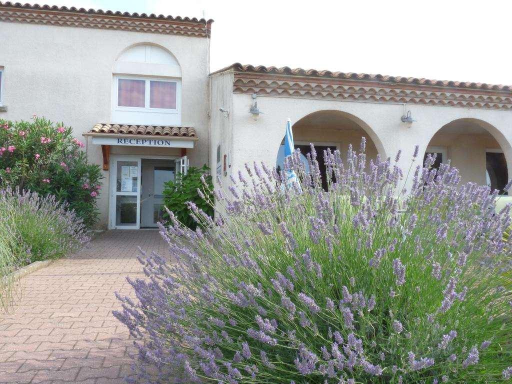 Brit Hotel Bosquet Carcassonne Cite Exterior photo
