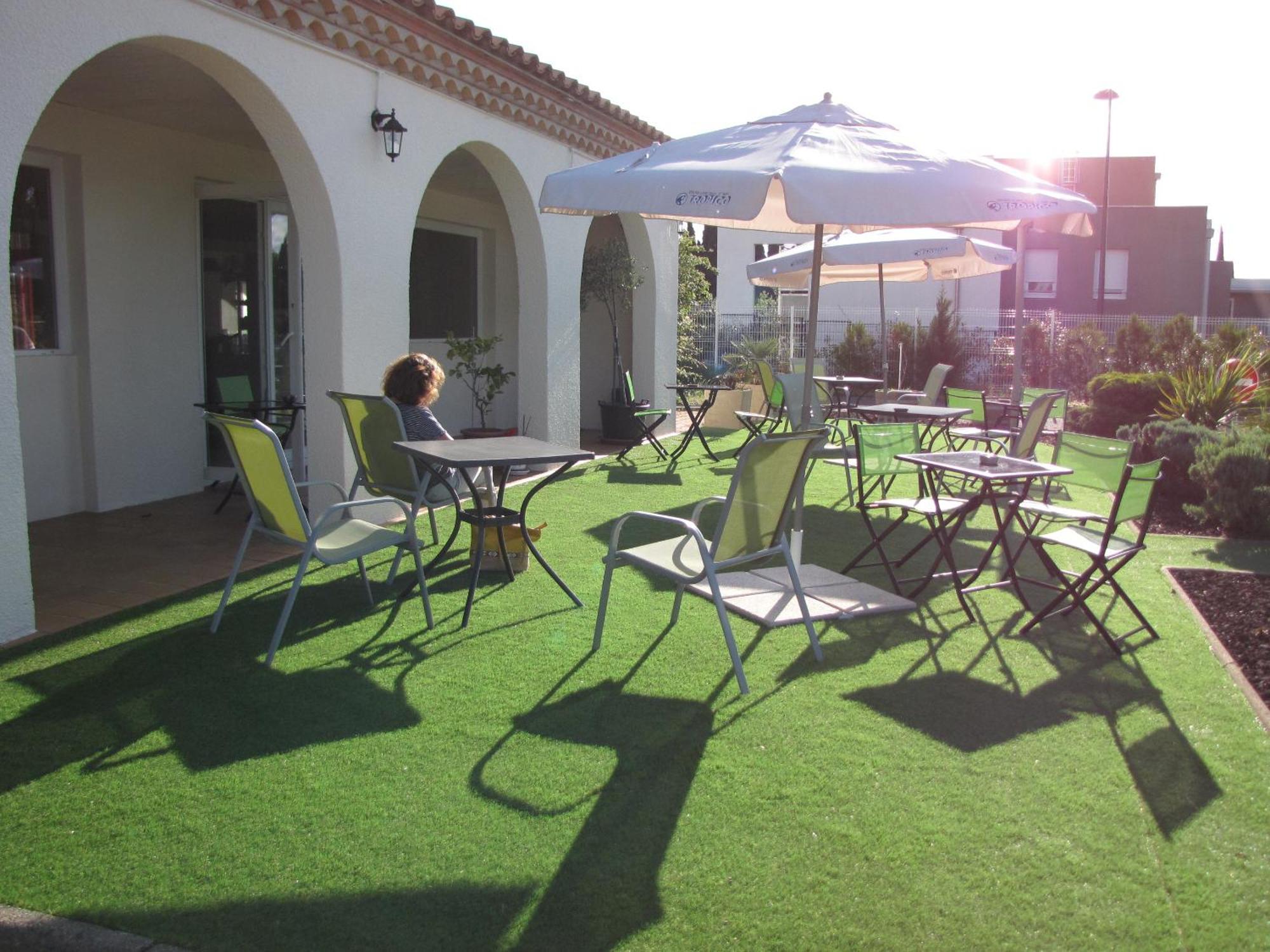 Brit Hotel Bosquet Carcassonne Cite Exterior photo