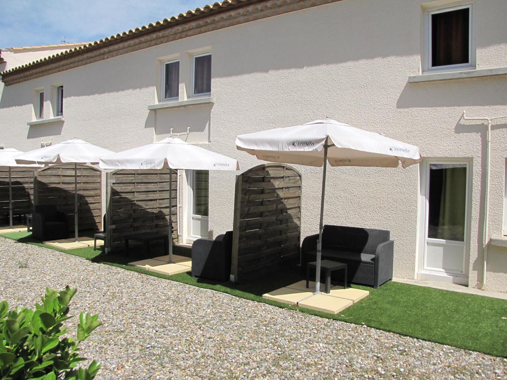 Brit Hotel Bosquet Carcassonne Cite Exterior photo